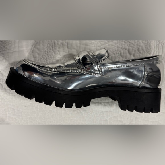 Nine West Metallic Silver Loafers - Picture 3 of 9